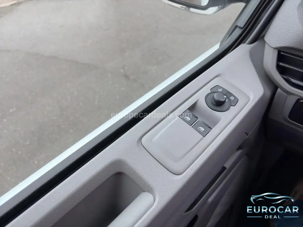 Volkswagen T7 Transporter