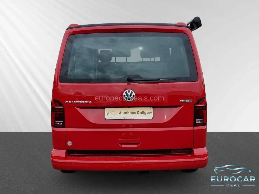 Volkswagen T7 California