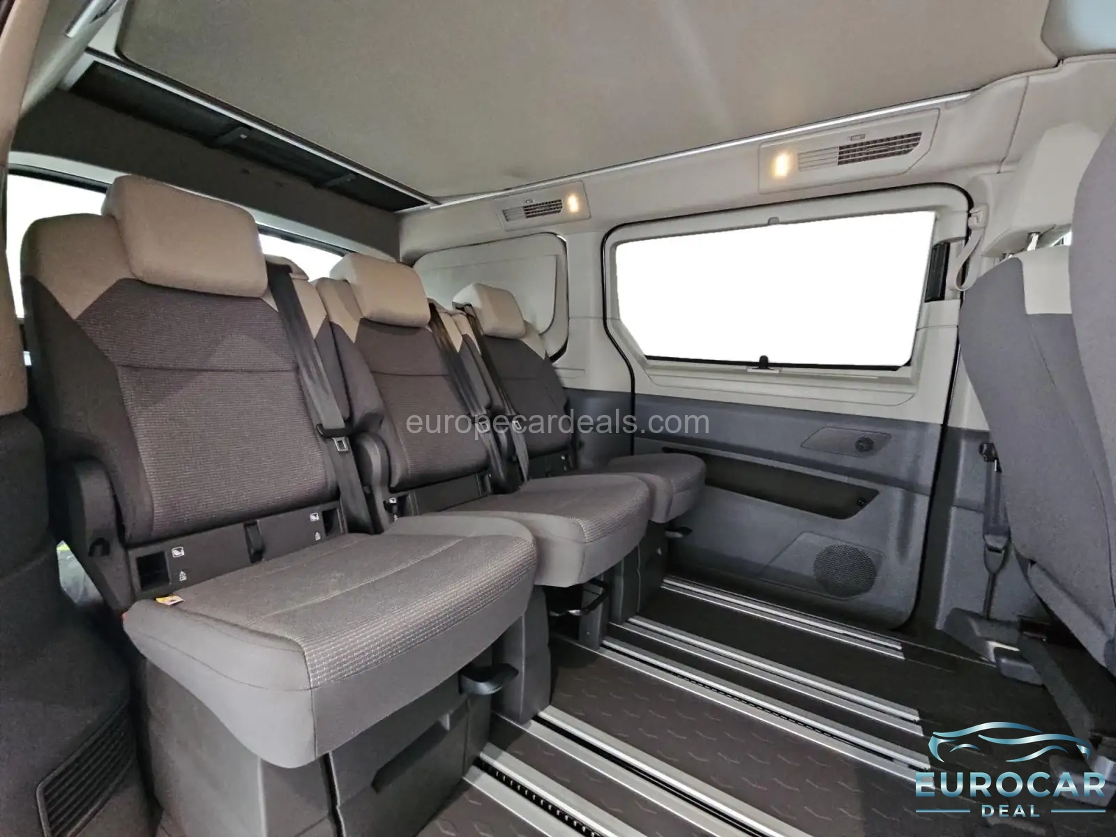 Volkswagen T7 California