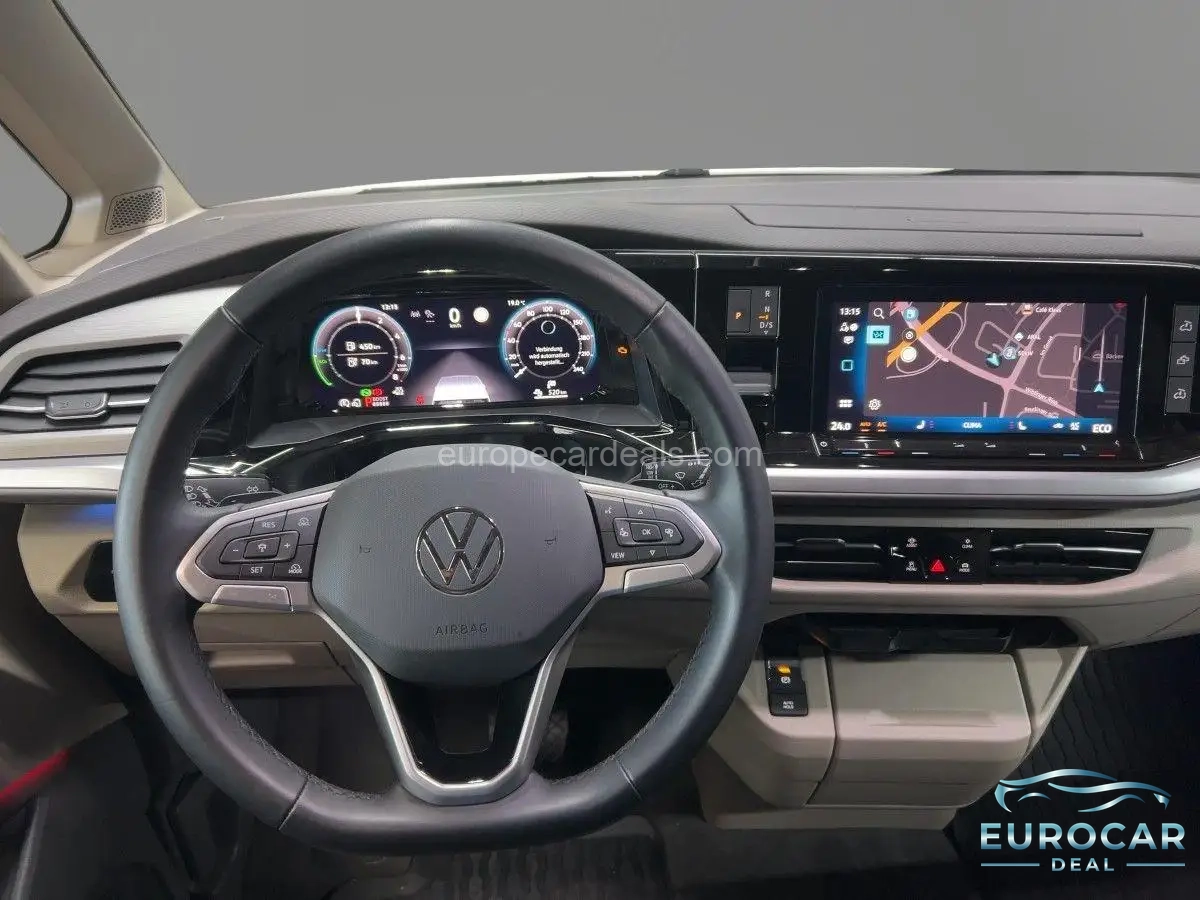 Volkswagen T7 California