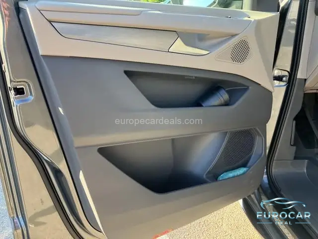 Volkswagen T7 California