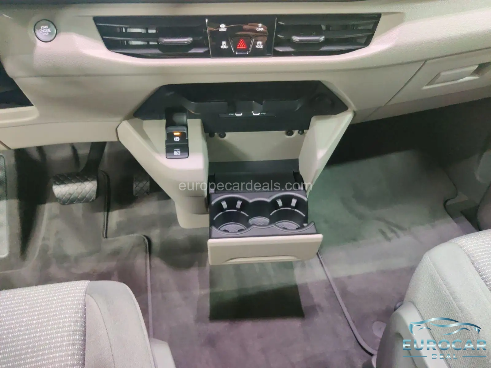 Volkswagen T7 California