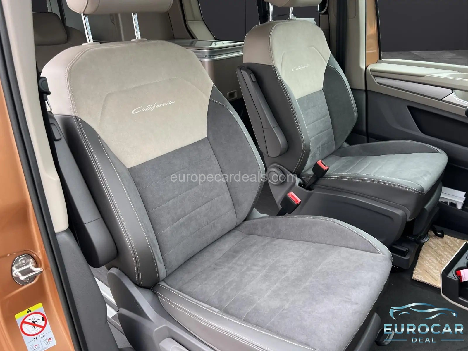 Volkswagen T7 California