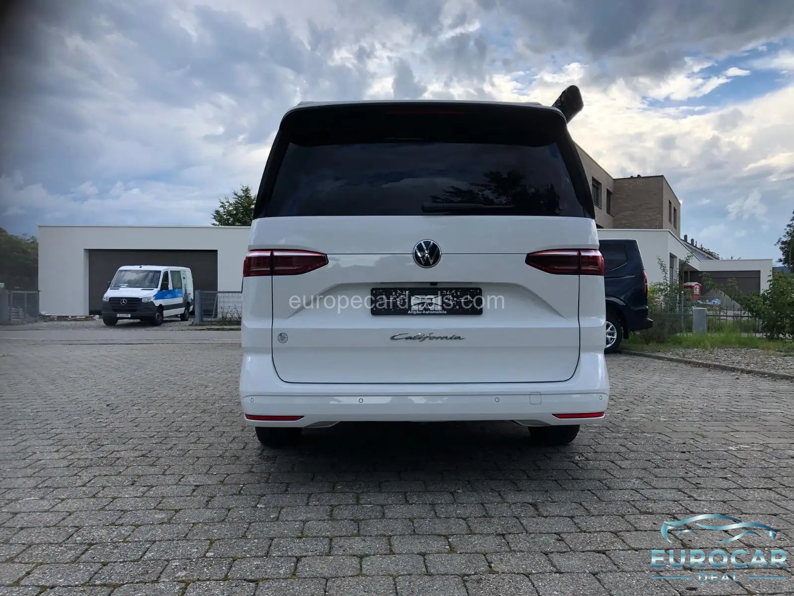 Volkswagen T7 California
