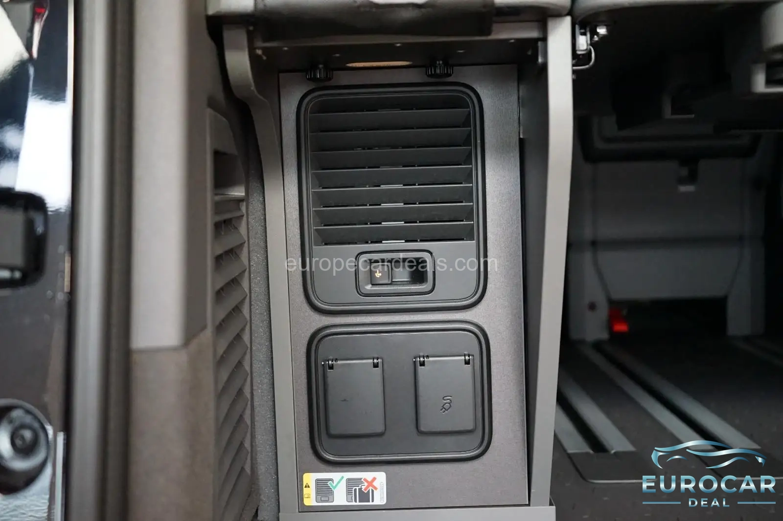 Volkswagen T7 California