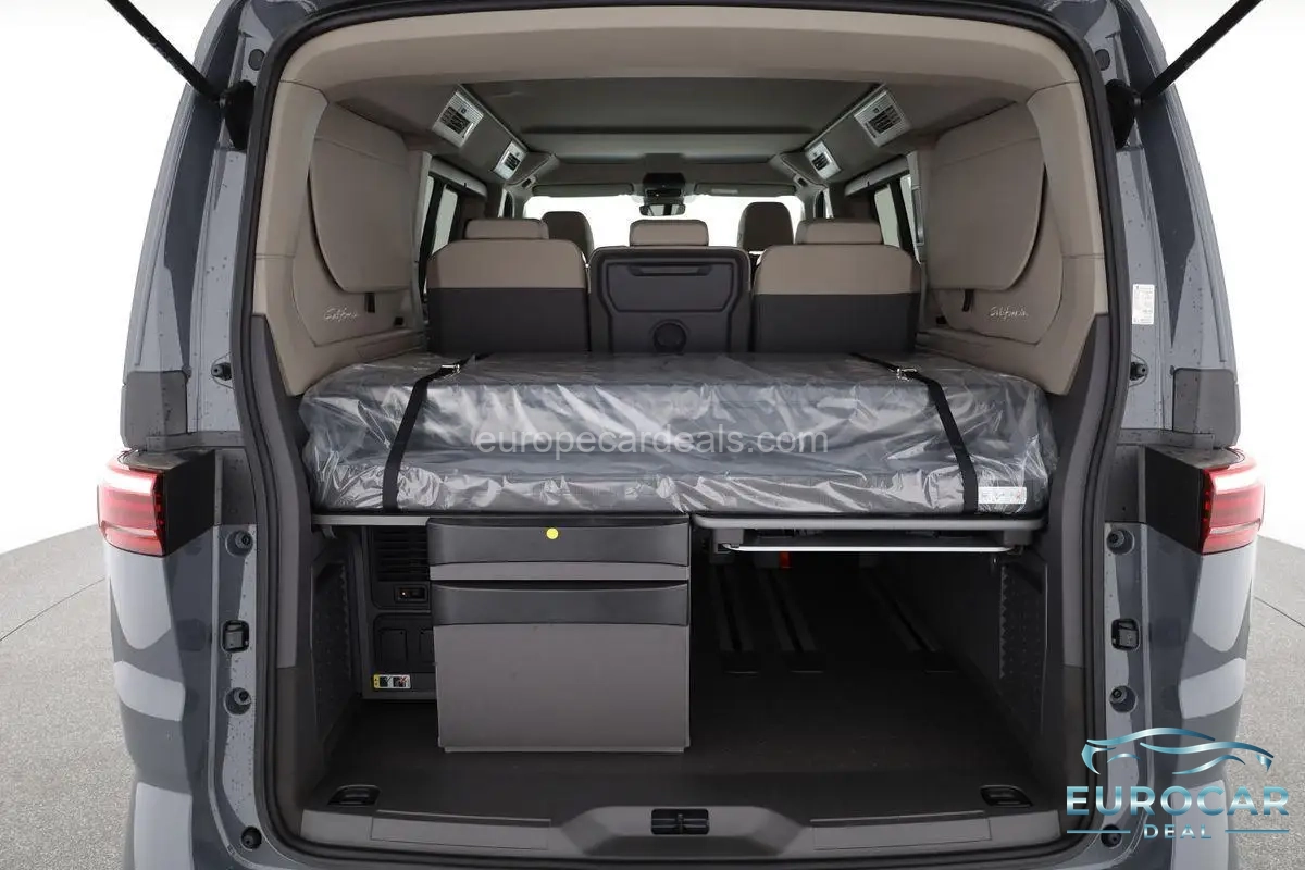 Volkswagen T7 California