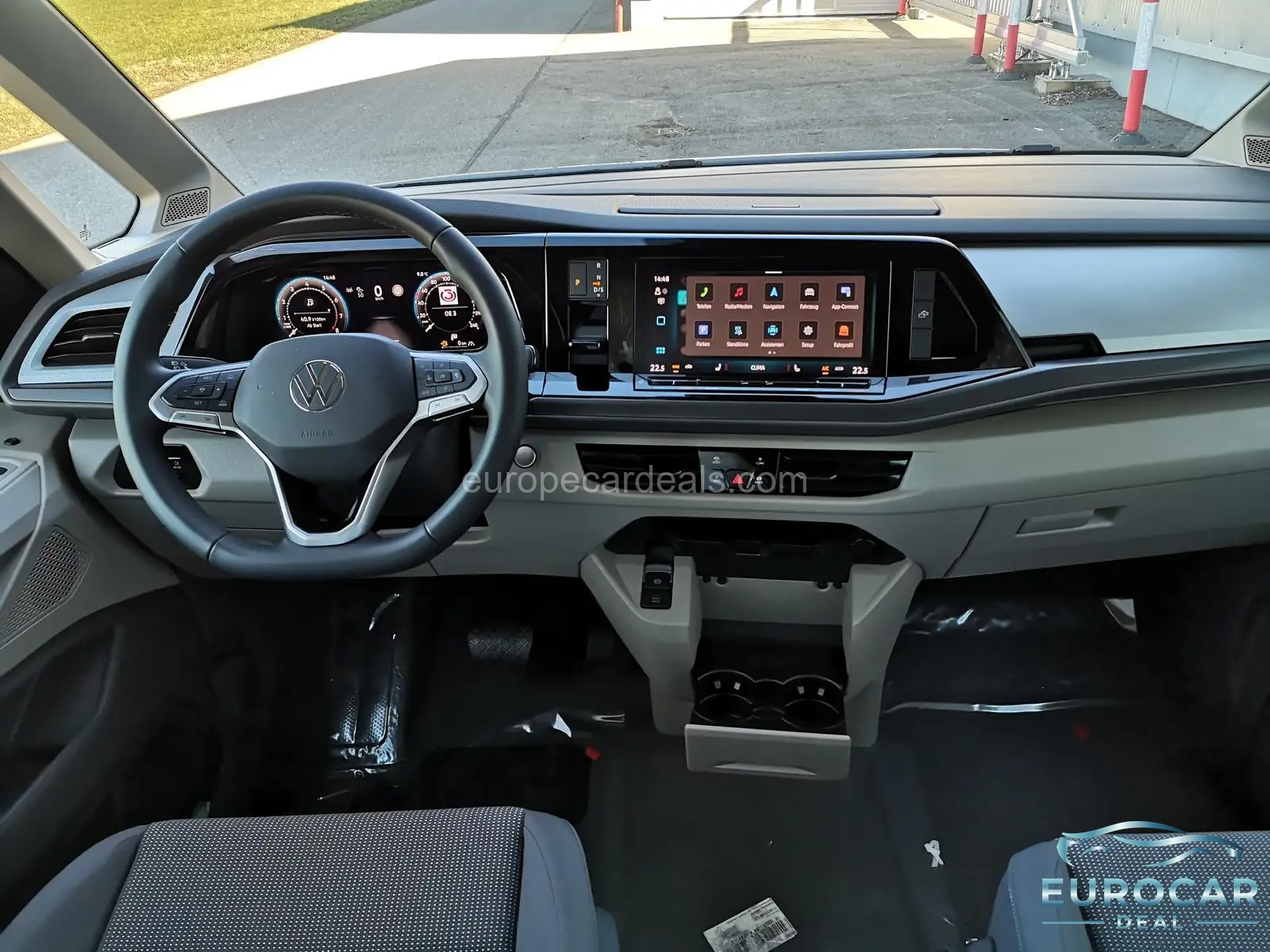 Volkswagen T7 California