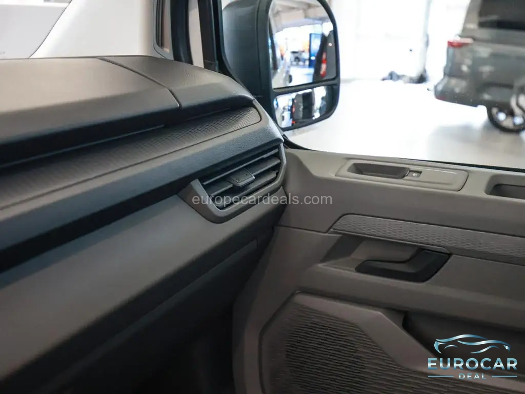 Volkswagen T7 Transporter