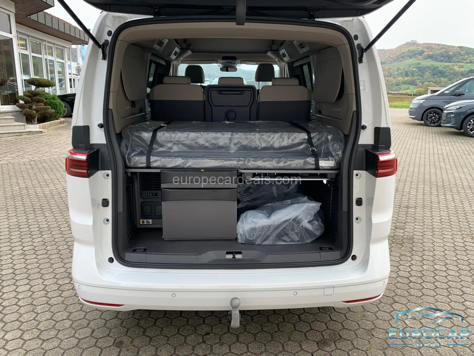 Volkswagen T7 California