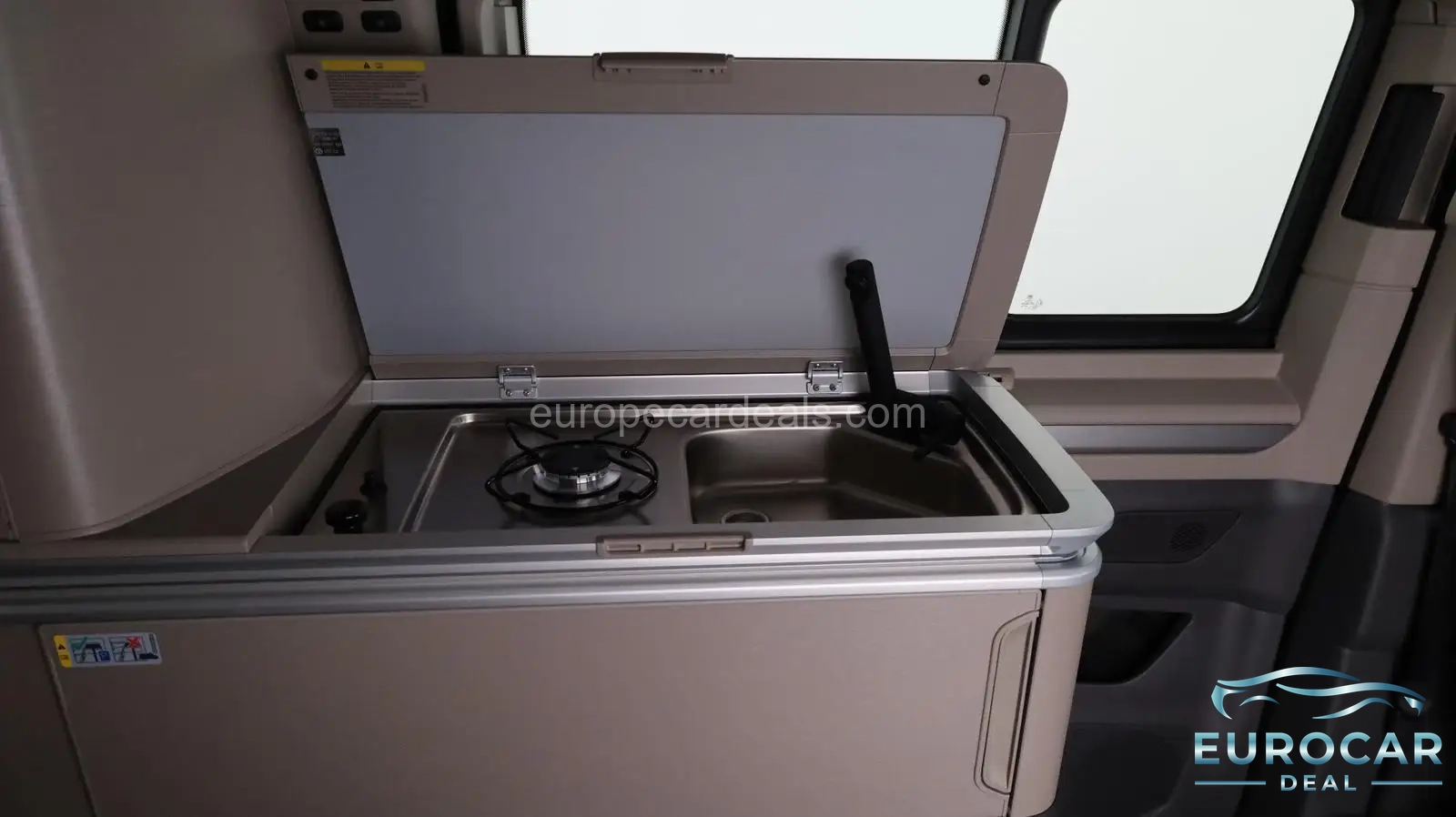 Volkswagen T7 California