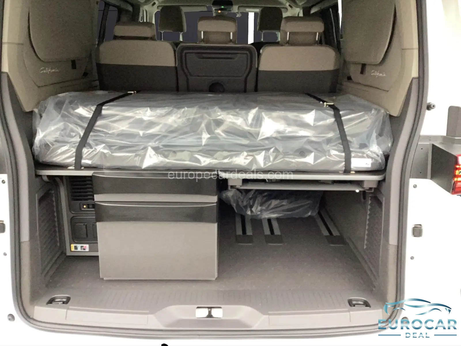 Volkswagen T7 California