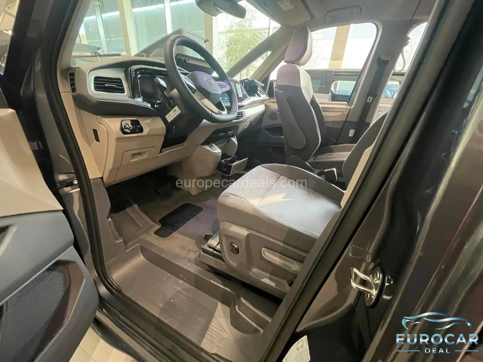 Volkswagen T7 California