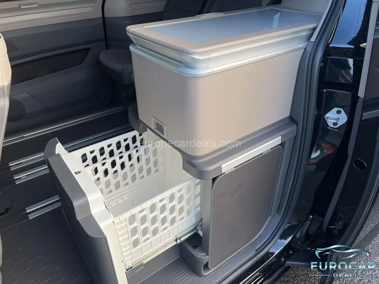 Volkswagen T7 California