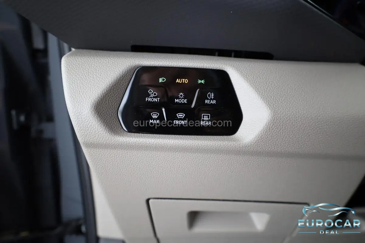 Volkswagen T7 California