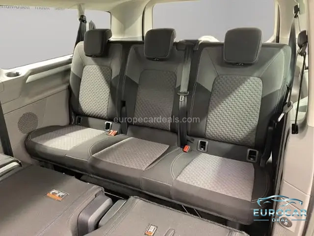 Volkswagen T7 Caravelle
