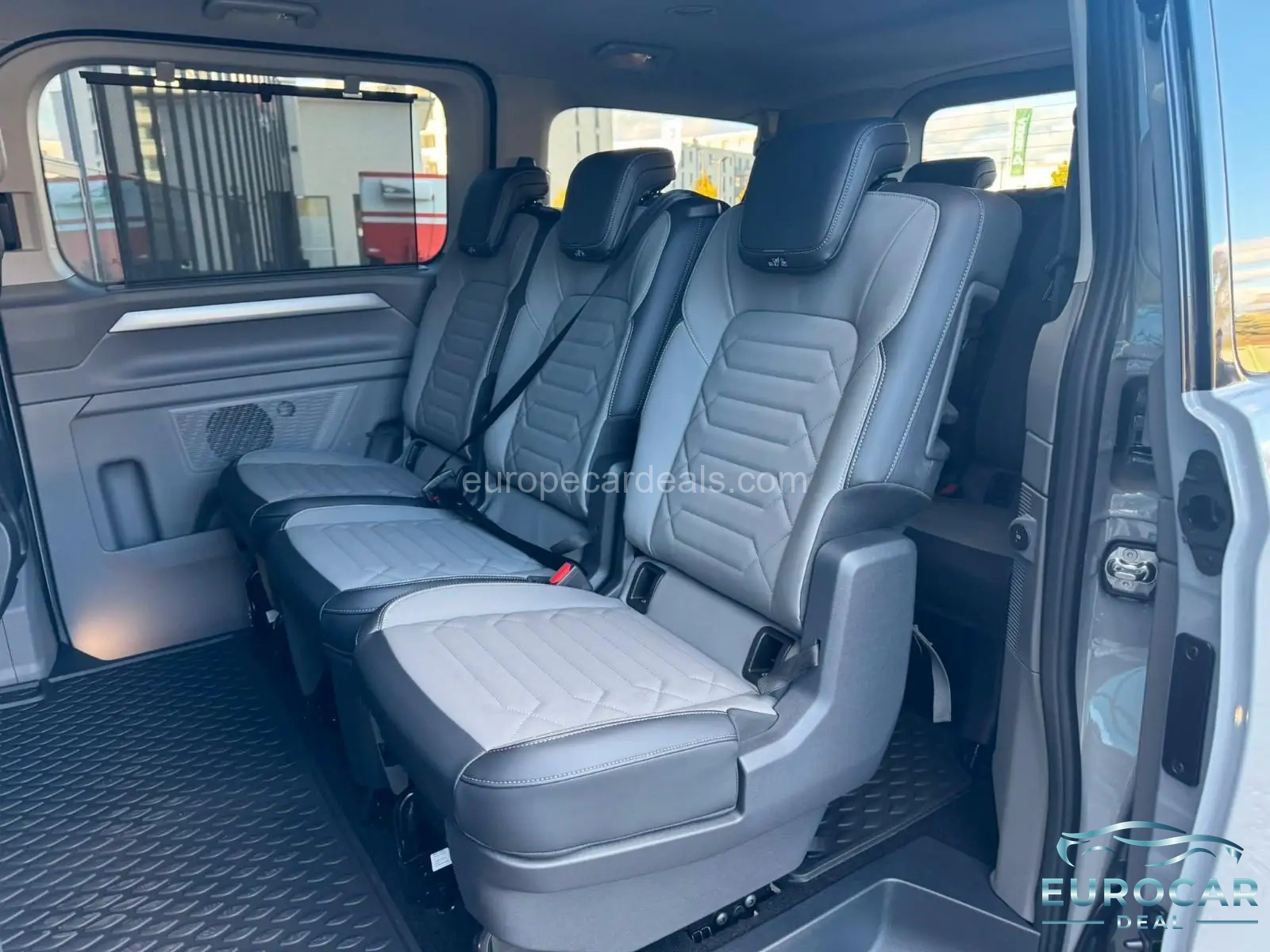 Volkswagen T7 Caravelle