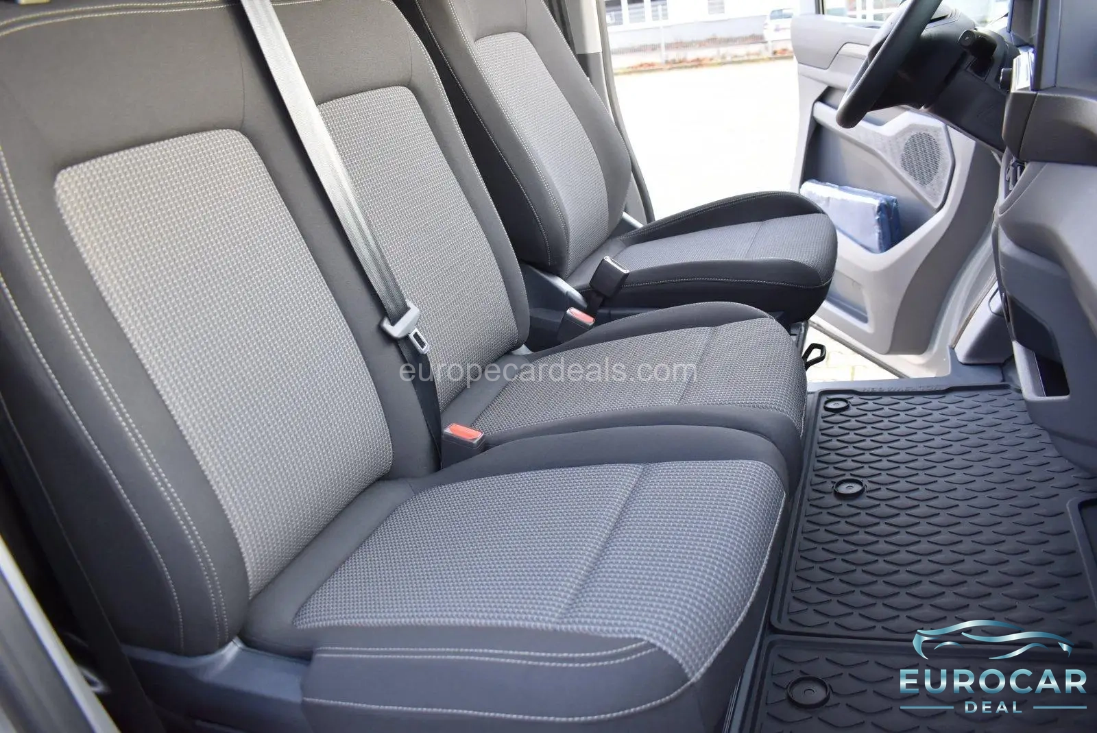 Volkswagen T7 Transporter