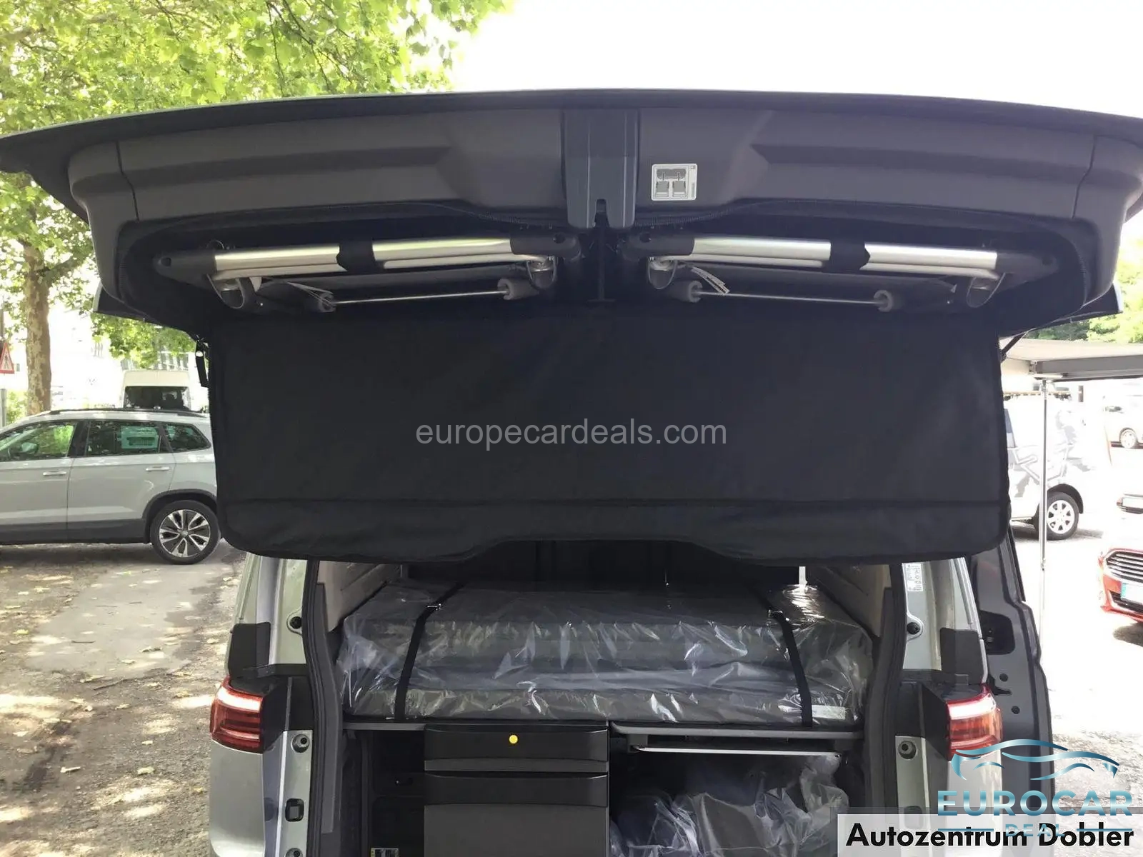 Volkswagen T7 California