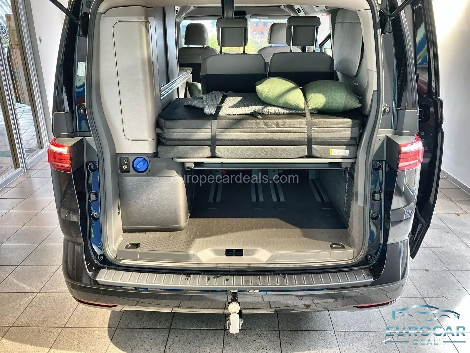 Volkswagen T7 California
