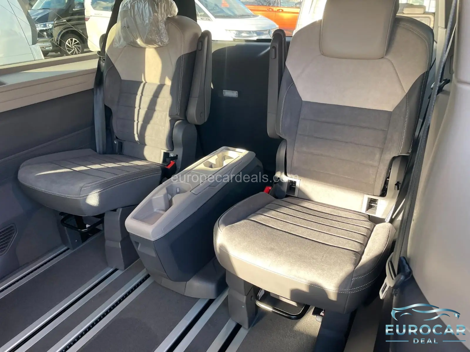 Volkswagen T7 California