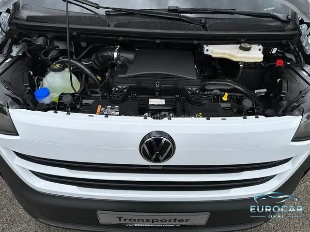 Volkswagen T7 Transporter