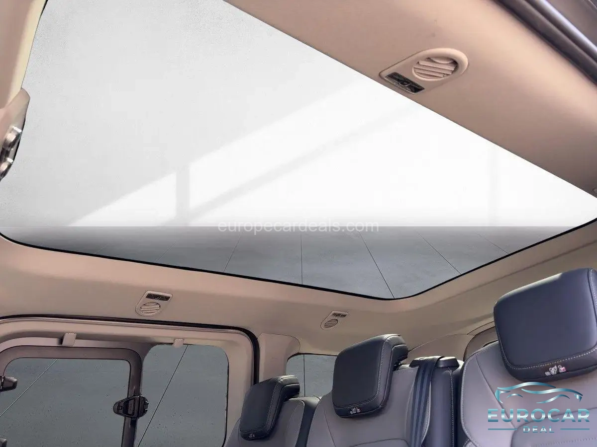 Volkswagen T7 Caravelle