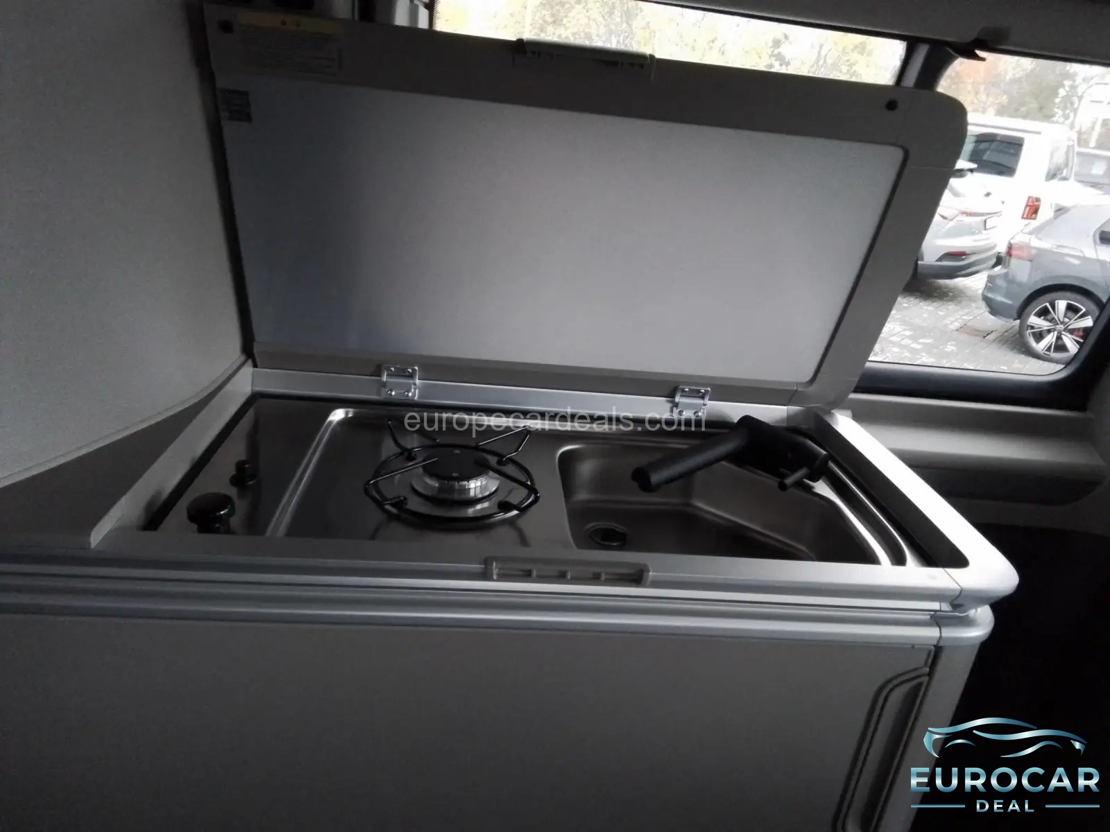 Volkswagen T7 California