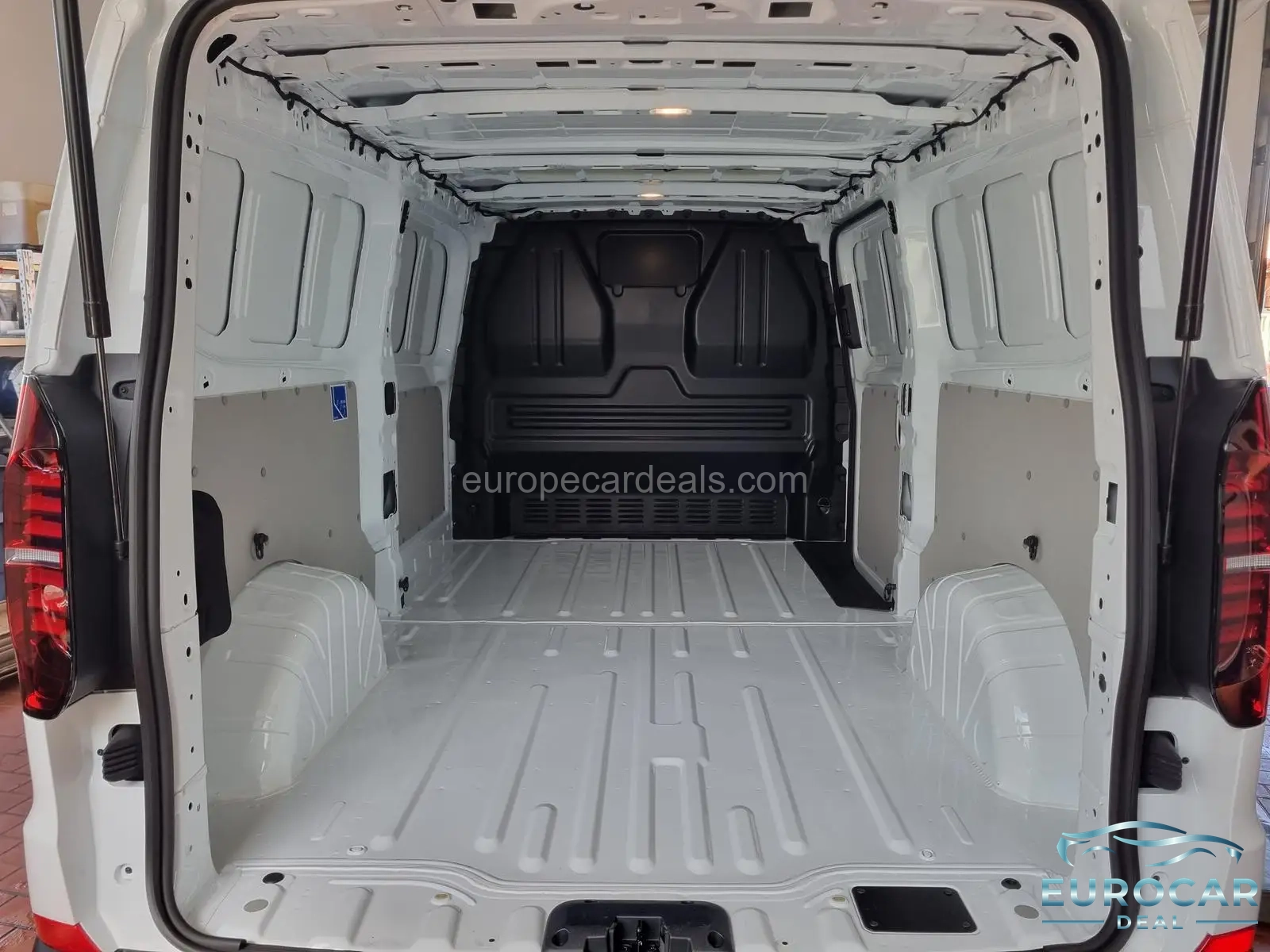 Volkswagen T7 Transporter