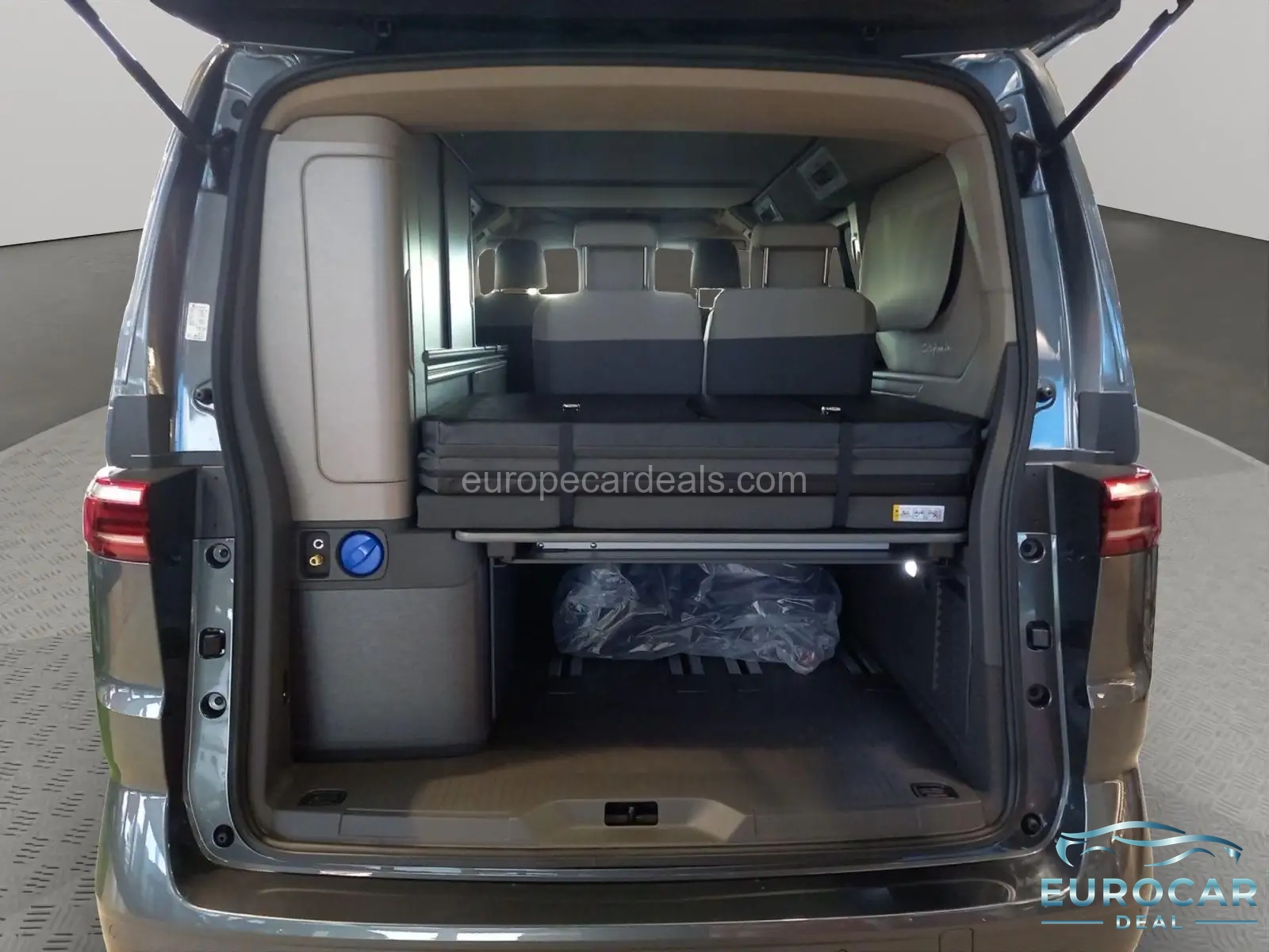 Volkswagen T7 California