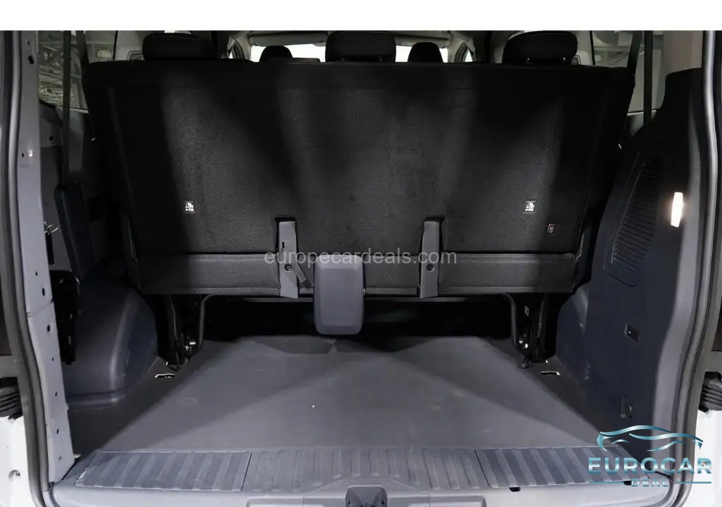 Volkswagen T7 Transporter