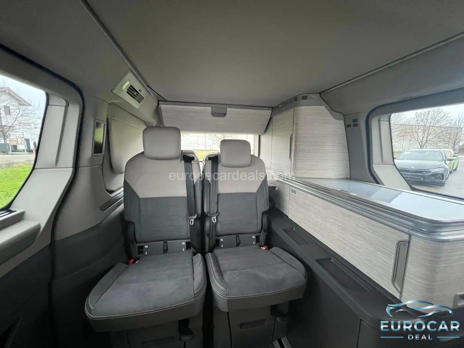 Volkswagen T7 California