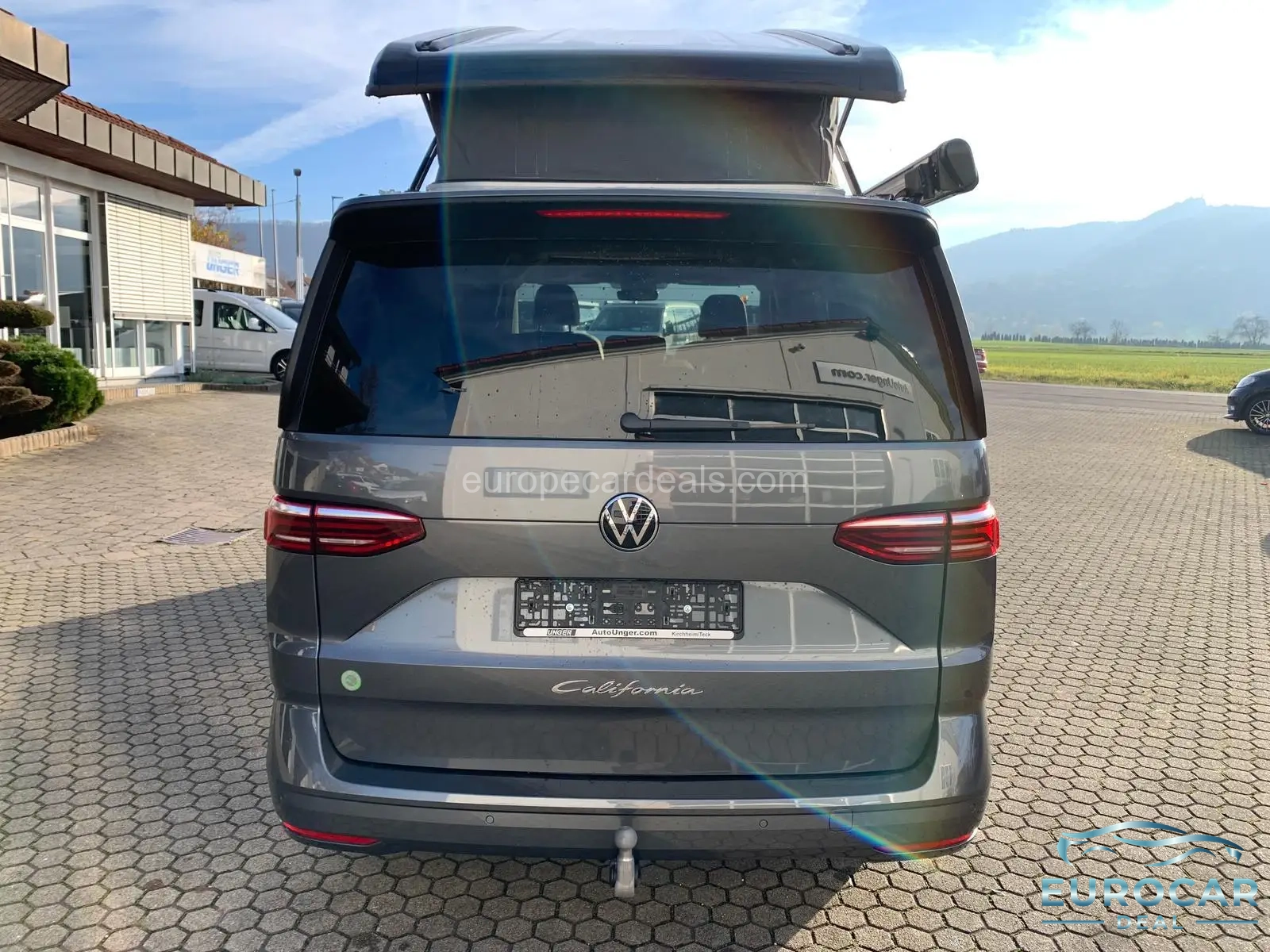 Volkswagen T7 California
