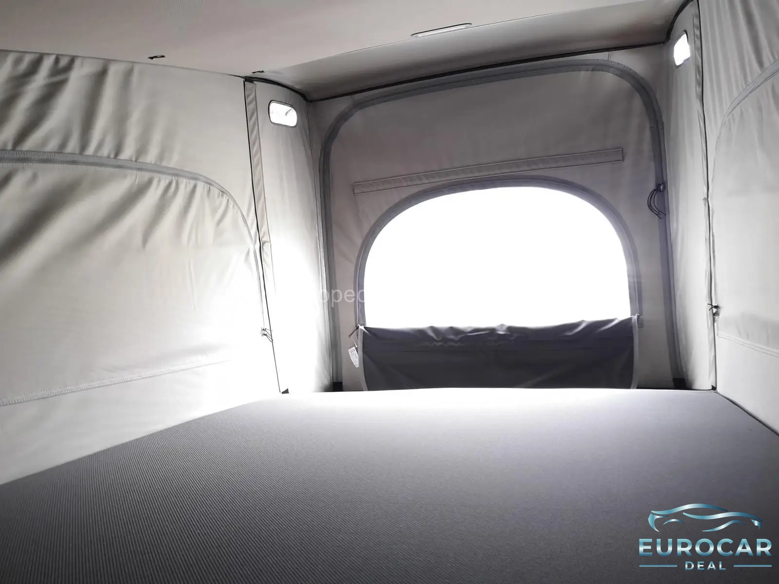 Volkswagen T7 California