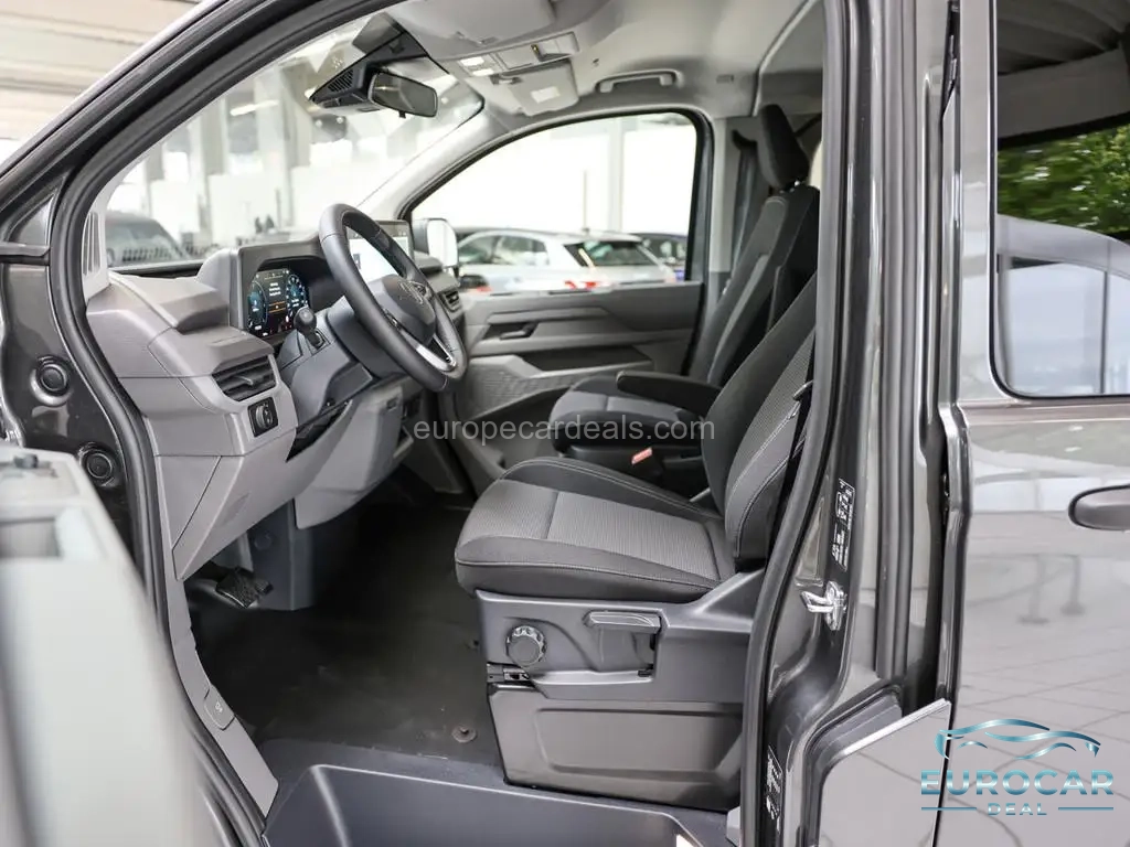 Volkswagen T7 Caravelle