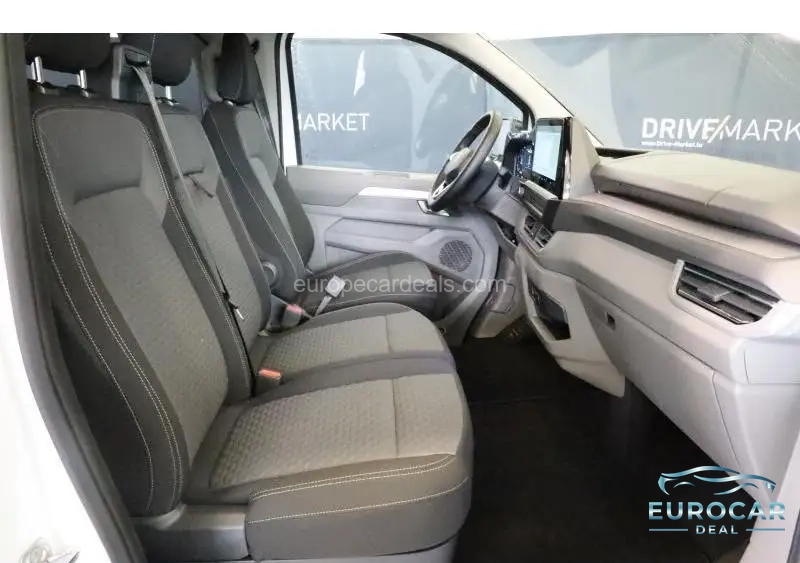 Volkswagen T7 Caravelle