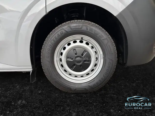Volkswagen T7 Kombi