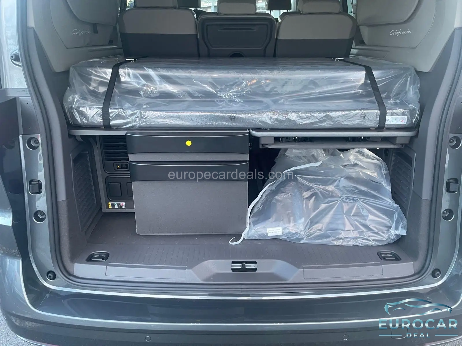 Volkswagen T7 California
