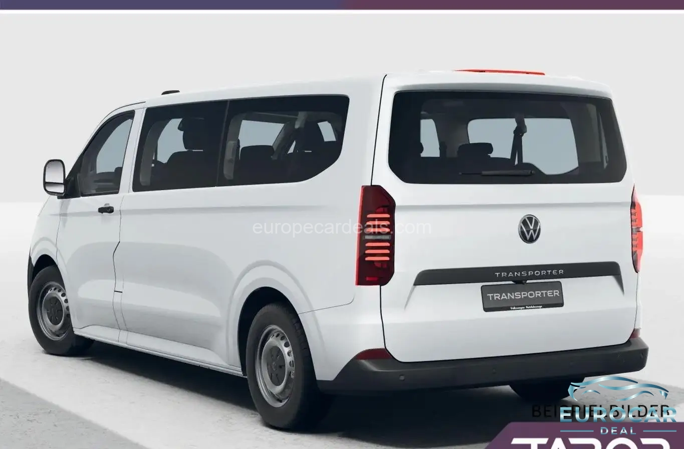 Volkswagen T7 Kombi