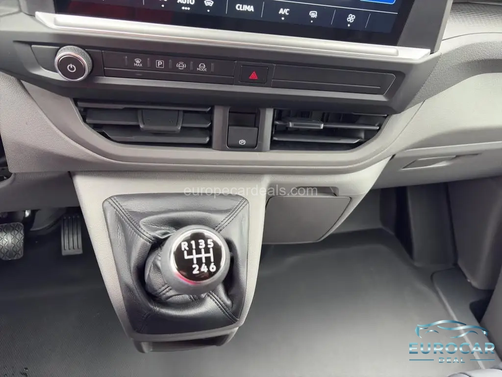 Volkswagen T7 Transporter