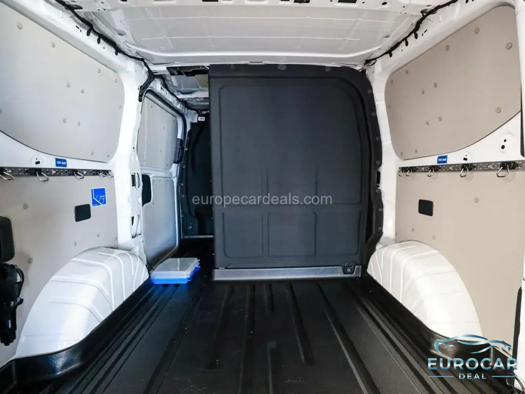 Volkswagen T7 Transporter