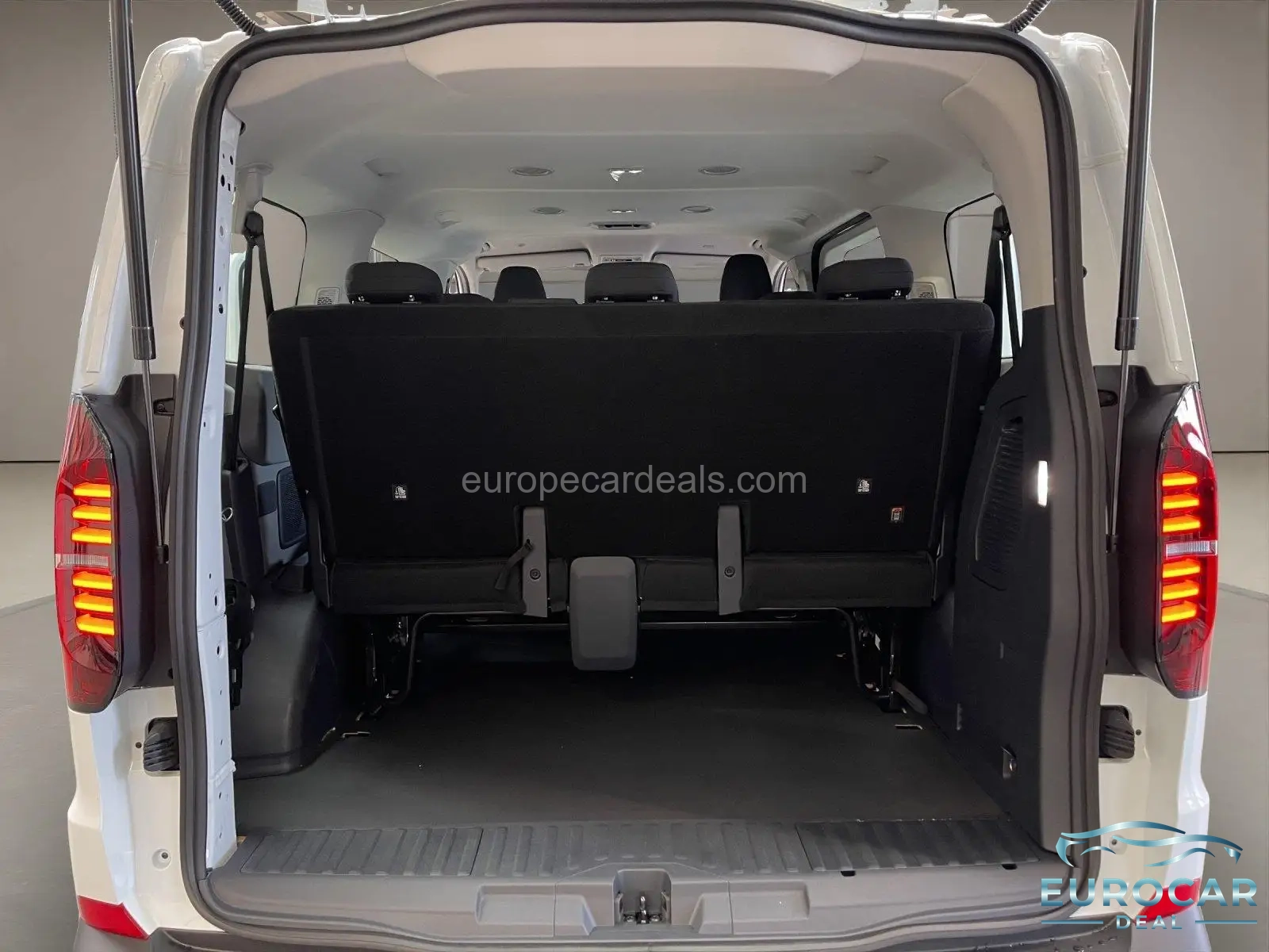 Volkswagen T7 Transporter