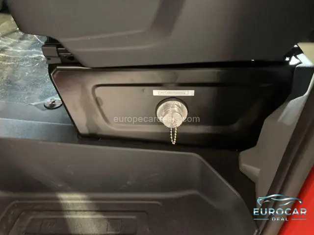 Volkswagen T7 Kombi