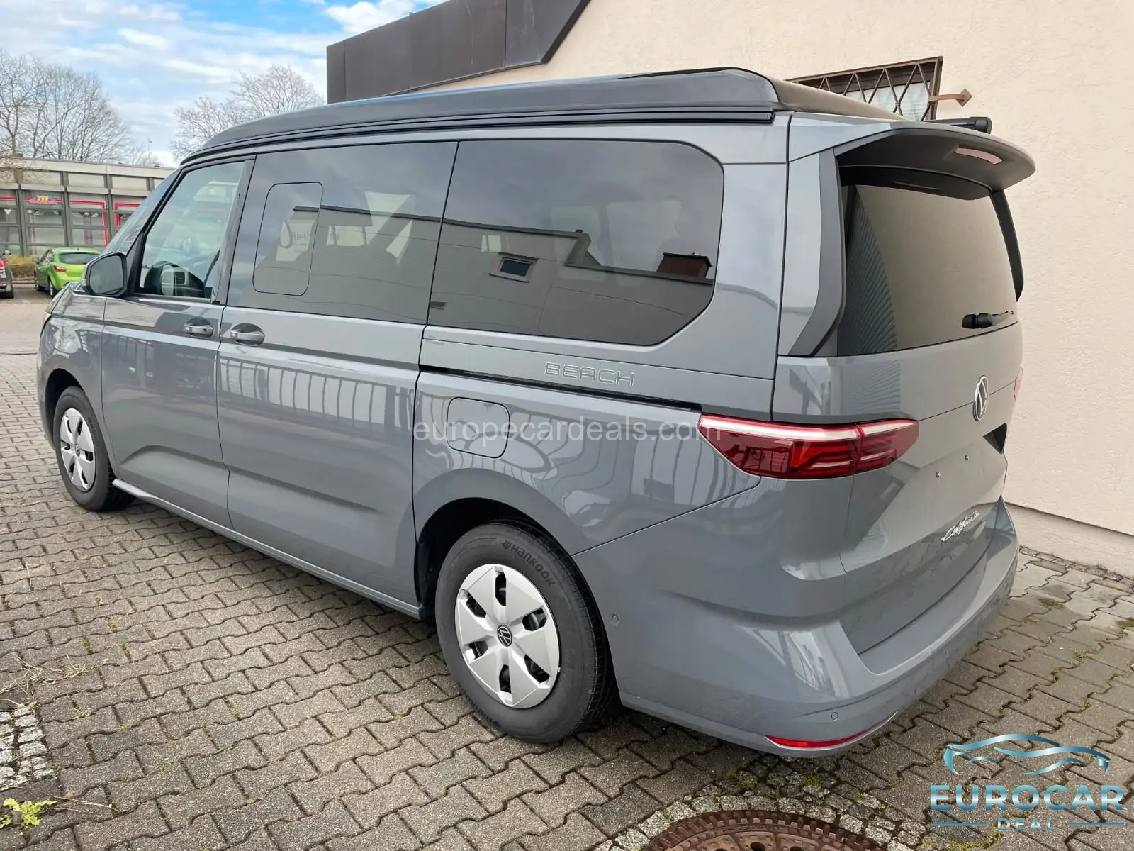 Volkswagen T7 California