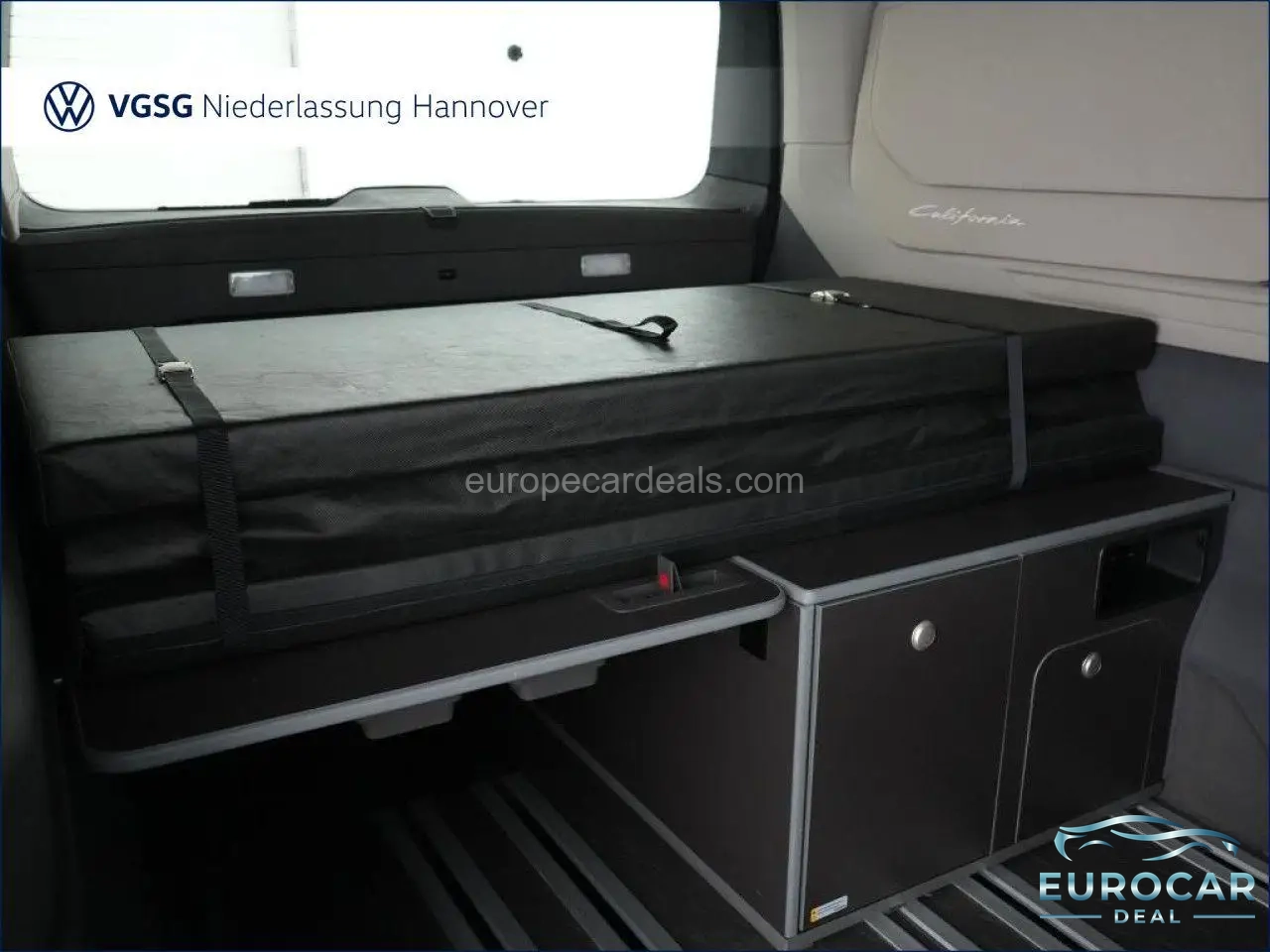 Volkswagen T7 California