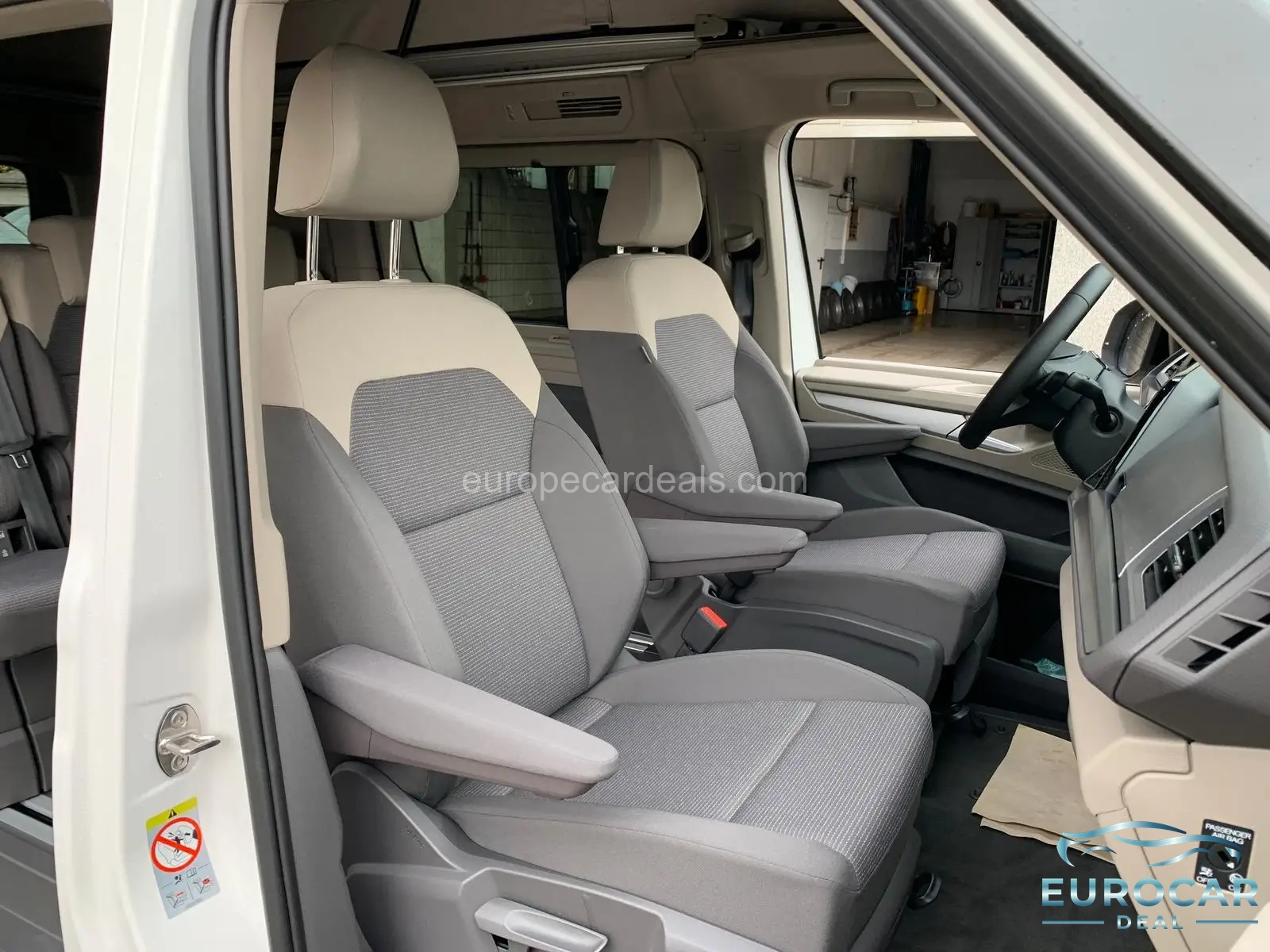 Volkswagen T7 California