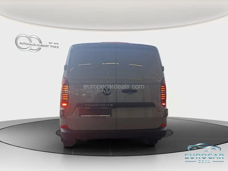 Volkswagen T7 Transporter