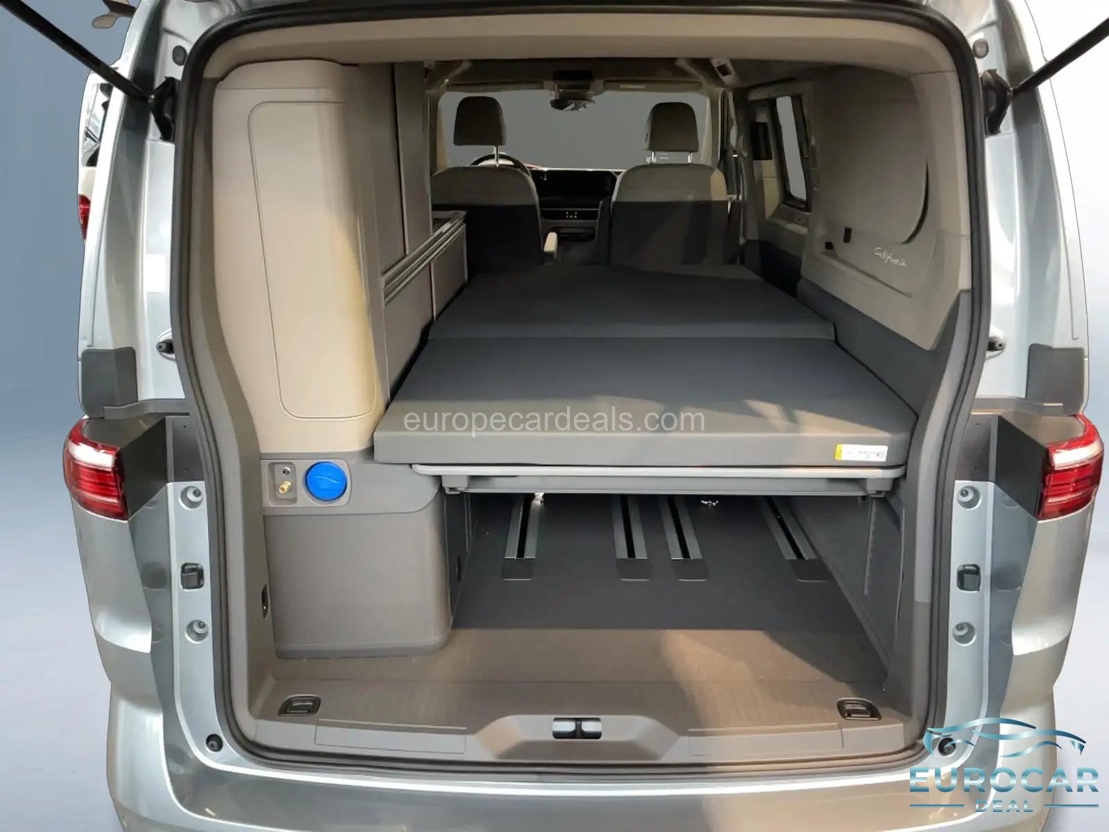 Volkswagen T7 California