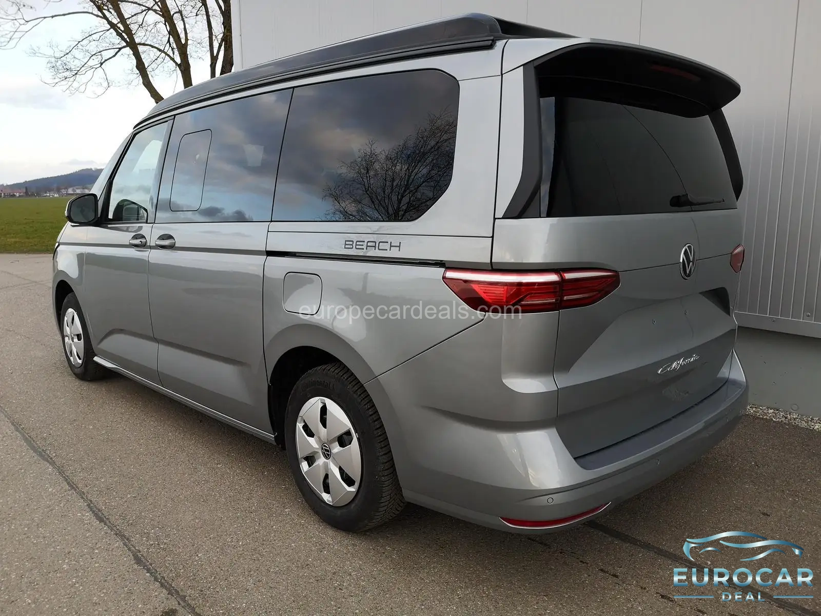 Volkswagen T7 California