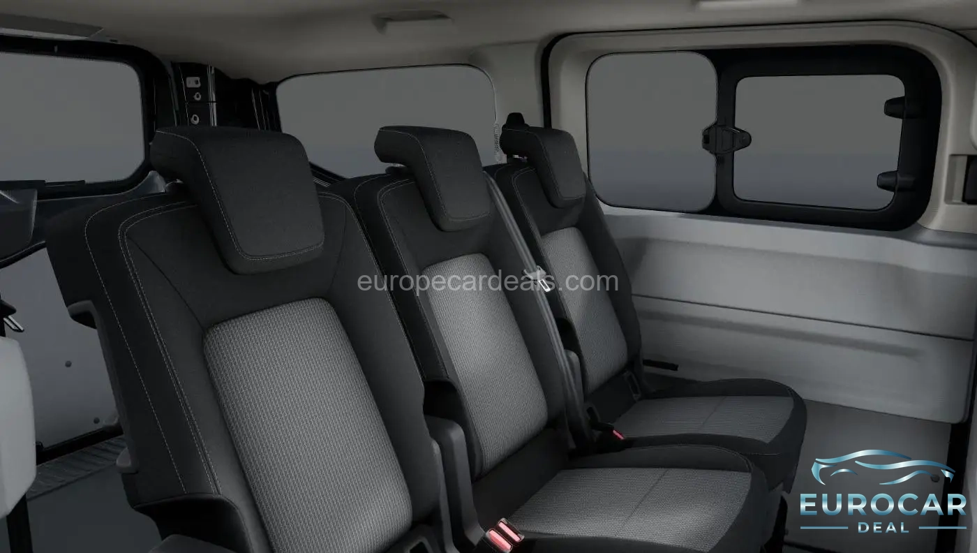 Volkswagen T7 Kombi