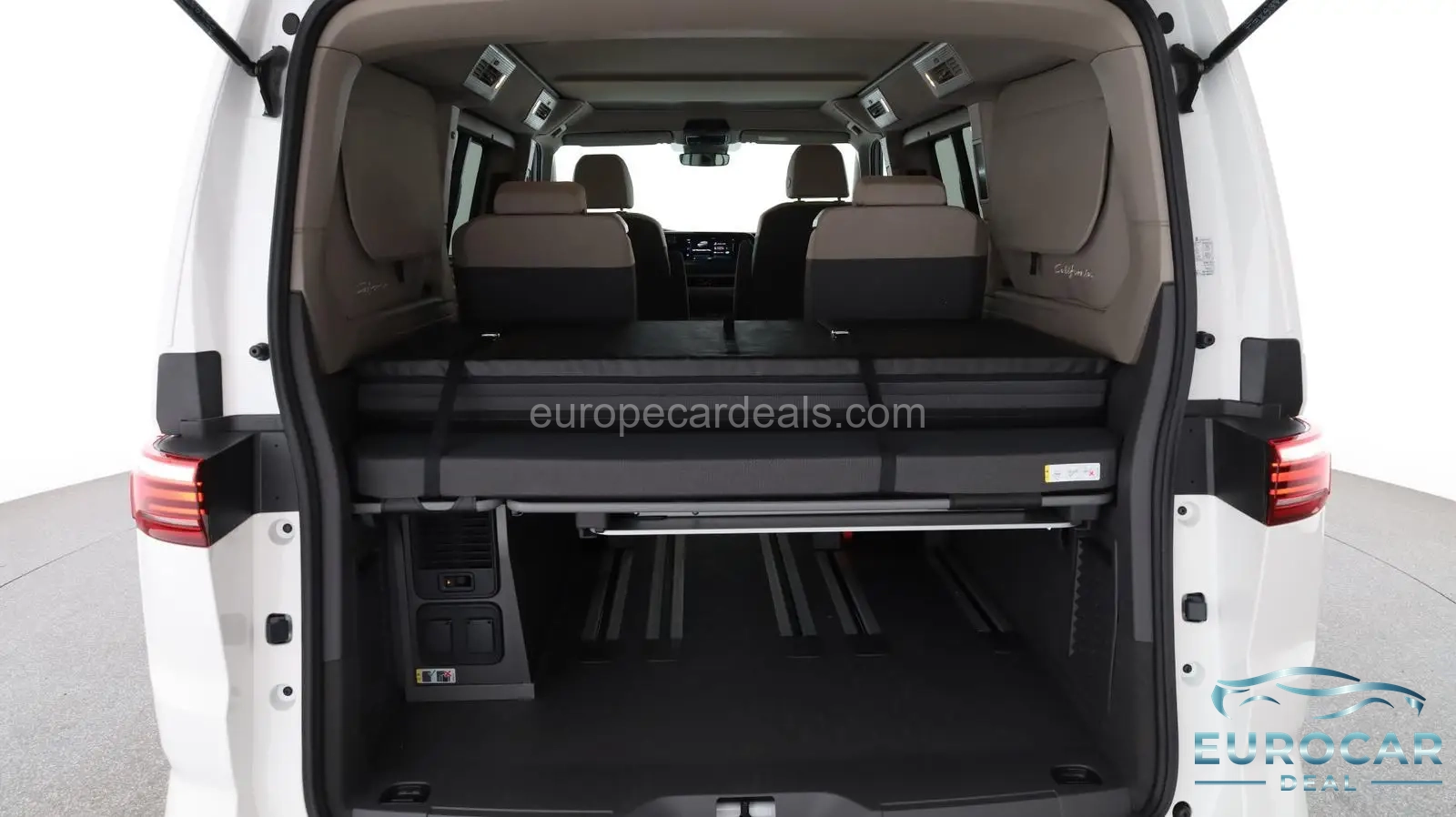 Volkswagen T7 California
